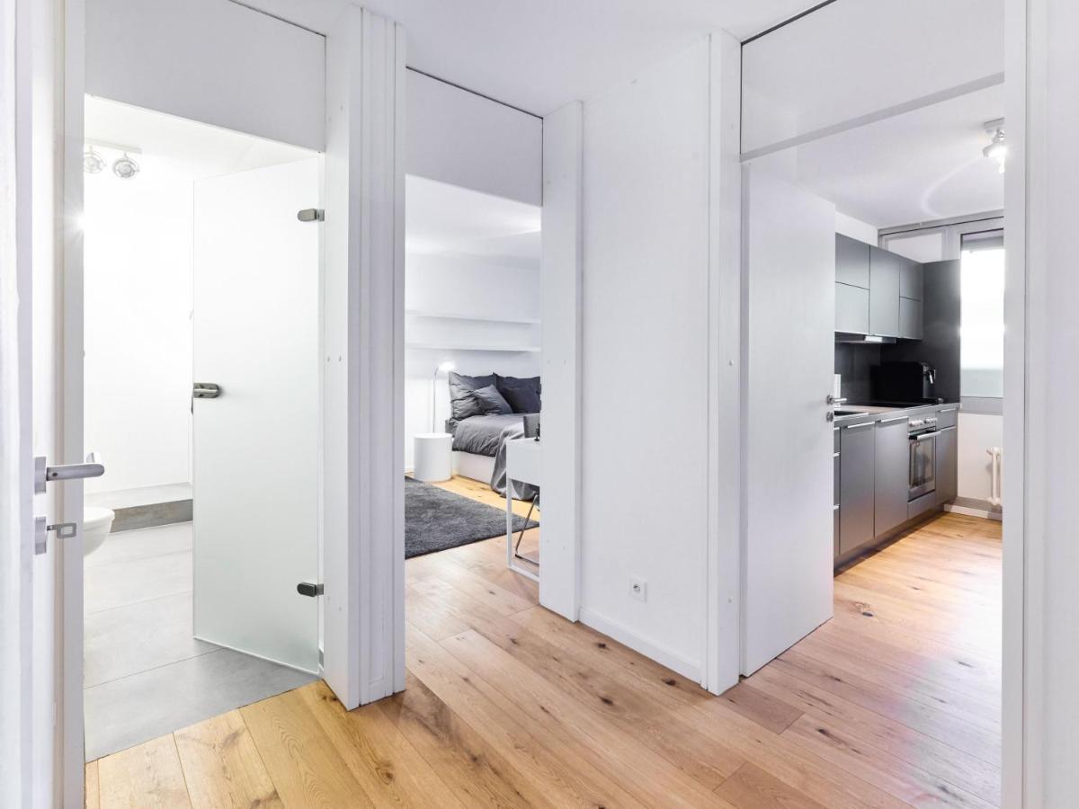 Criston Apartments - Comfy Living 7 Tubingen Bagian luar foto
